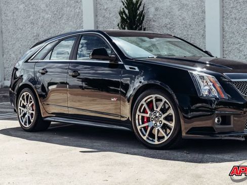 Used 2014 Cadillac CTS V RWD image 36