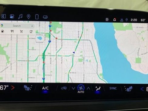 Used 2025 Chevrolet Tahoe Z71 w/ Comfort Package image 36