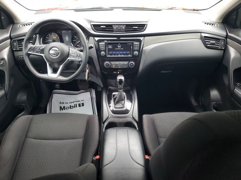 Used 2019 Nissan Rogue Sport S w/ Appearance Package image 13