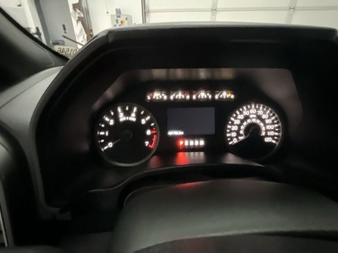 Used 2020 Ford F150 XLT w/ Equipment Group 302A Luxury AWD/4WD image 19