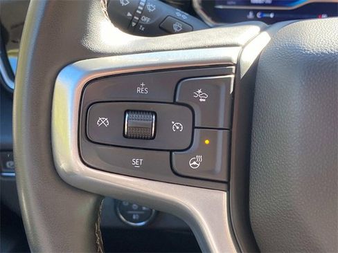 Used 2024 Chevrolet Silverado 2500 LTZ image 19