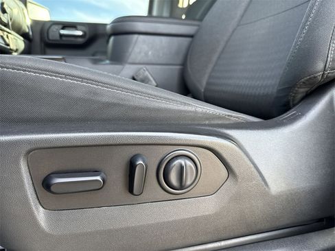 Used 2020 Chevrolet Silverado 1500 RST image 14