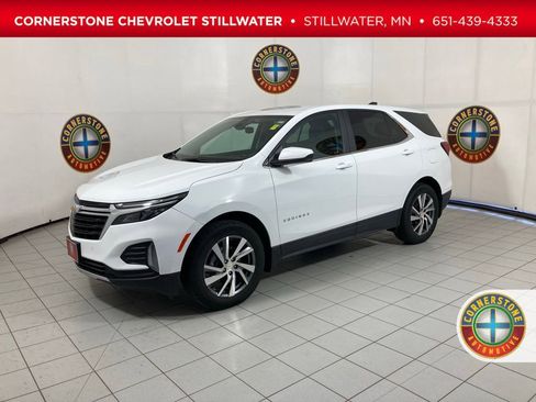 Used 2023 Chevrolet Equinox LT AWD/4WD image 1