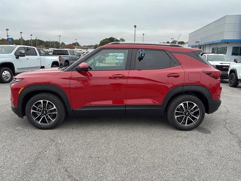 New 2026 Chevrolet TrailBlazer LT w/ Convenience Package image 4