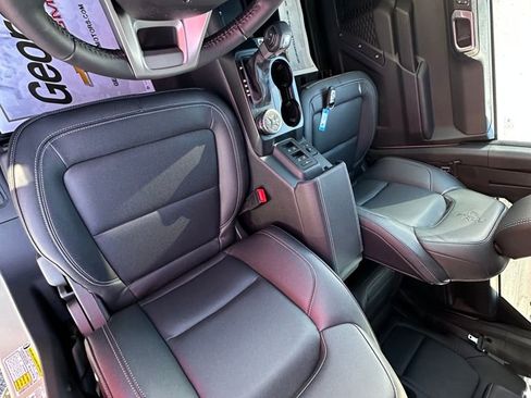 New 2025 Ford Bronco Big Bend image 18