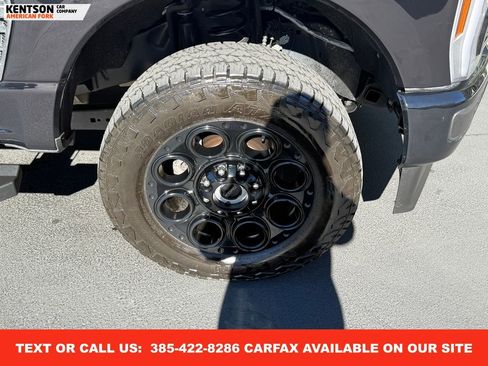 Used 2025 Ford F350 Lariat w/ Black Appearance Package image 16