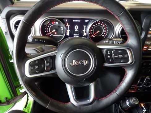 Used 2019 Jeep Wrangler Unlimited Rubicon AWD/4WD image 11