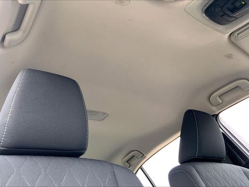 Used 2025 Toyota Corolla LE image 13