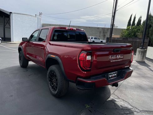 New 2026 GMC Canyon Elevation image 7