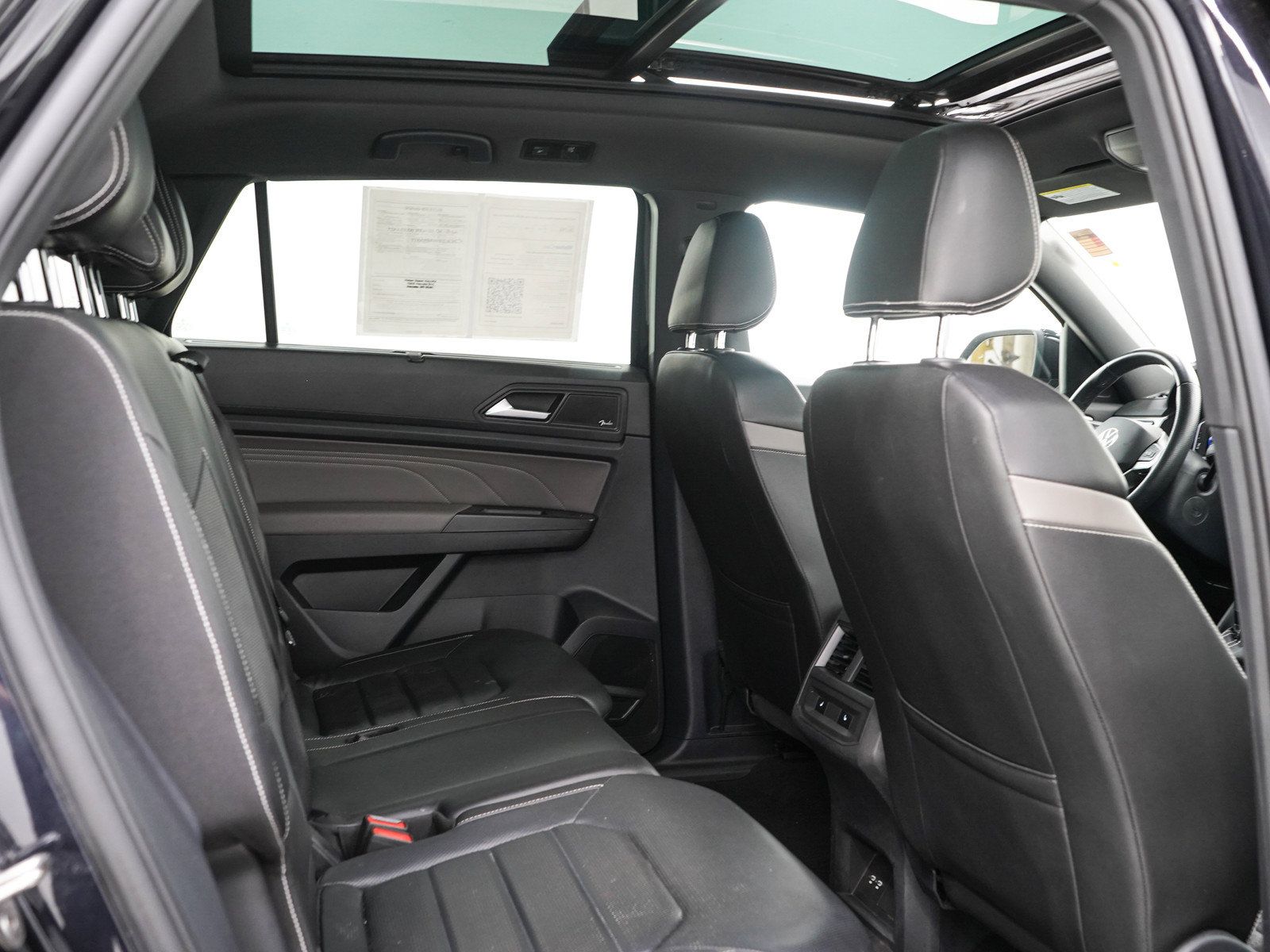 Used 2023 Volkswagen Atlas Cross Sport SEL Premium R-Line AWD/4WD image 16