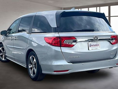 Used 2020 Honda Odyssey Touring image 4
