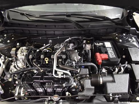 Certified 2025 Nissan Altima 2.5 S FWD image 35