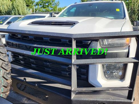 Used 2020 Chevrolet Silverado 3500 W/T w/ WT Convenience Package AWD/4WD image 2