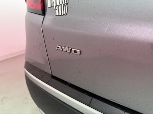 Certified 2025 Cadillac XT5 Premium Luxury AWD/4WD image 28