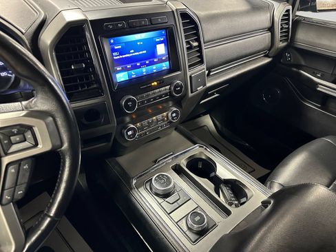 Used 2021 Ford Expedition Max XLT AWD/4WD image 20