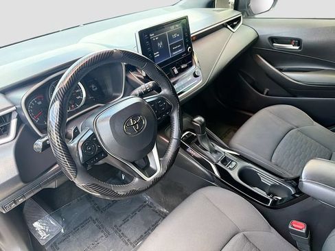 Used 2022 Toyota Corolla SE FWD image 9