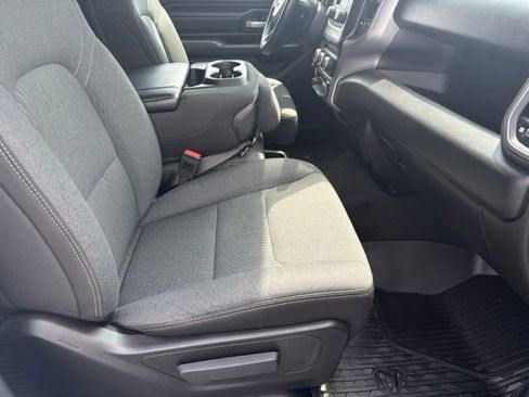 Used 2019 RAM 1500 Tradesman w/ SXT Appearance Group AWD/4WD image 18