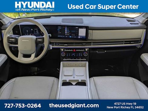 Used 2025 Hyundai Santa Fe Calligraphy FWD image 23