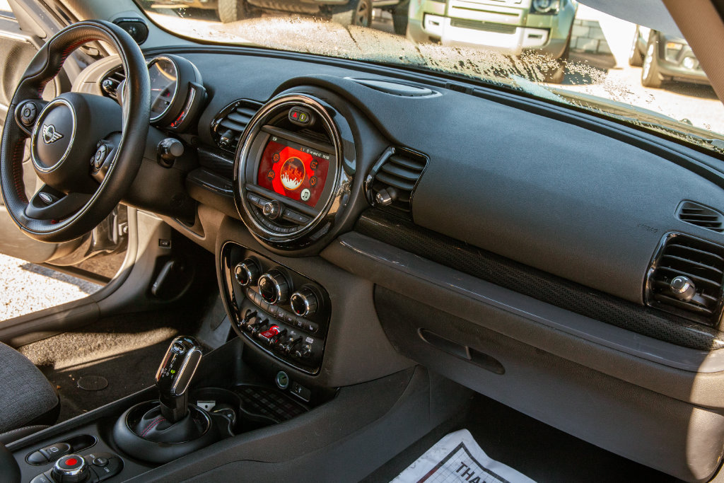 Used 2020 MINI Cooper Clubman S w/ Storage Package AWD/4WD image 11