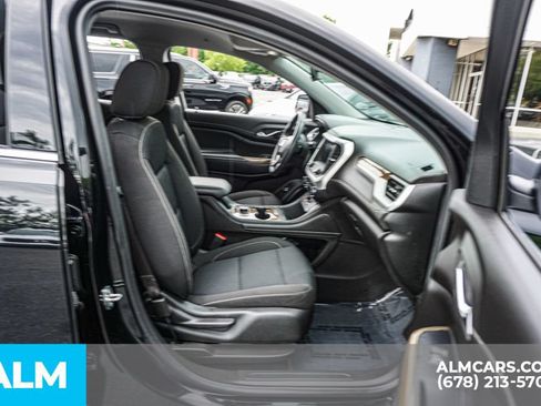 Used 2022 GMC Acadia SLE w/ Driver Convenience Package FWD image 24