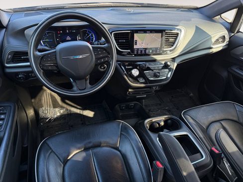 Used 2019 Chrysler Pacifica Limited w/ Advanced Safetytec Group image 15