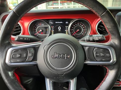 Used 2021 Jeep Wrangler Unlimited Rubicon AWD/4WD image 34
