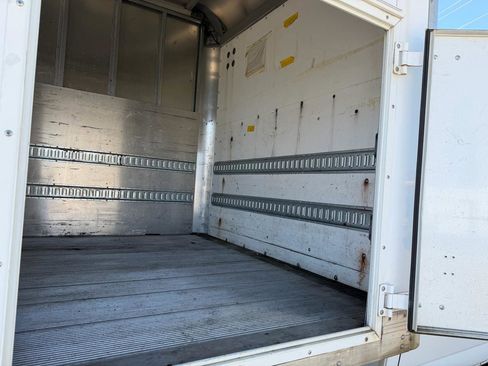 Used 2017 Chevrolet Express 3500 G3500 159 image 34