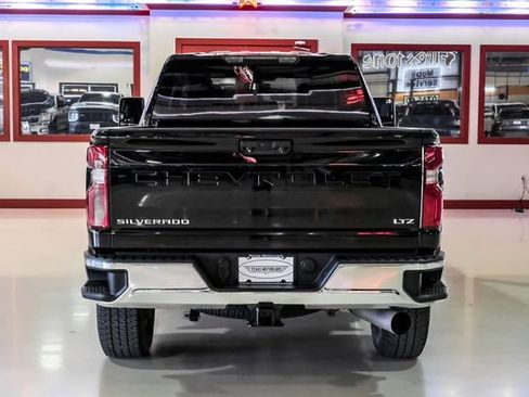 Used 2022 Chevrolet Silverado 2500 LTZ image 10