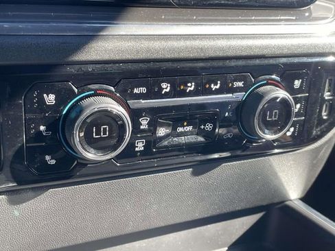 Used 2024 Chevrolet Silverado 2500 High Country w/ High Country Premium Package image 19