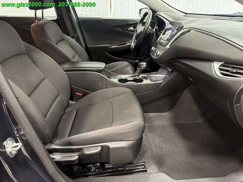 Used 2023 Chevrolet Malibu LT w/ Redline Edition FWD image 21