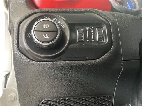 Used 2020 Jeep Gladiator Rubicon w/ Dual Top Group AWD/4WD image 14