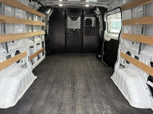 Used 2024 Ford Transit 250 Low Roof w/ Exterior Upgrade Package image 9
