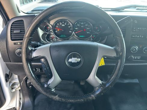 Used 2011 Chevrolet Silverado 3500 LT image 14