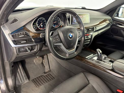 Used 2018 BMW X5 sDrive35i w/ Executive Package image 4