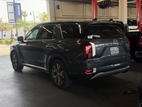 Used 2022 Hyundai Palisade Limited w/ Cargo Package FWD image 4