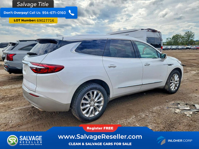 Used 2021 Buick Enclave Premium w/ Sun and Sites Package AWD/4WD image 4