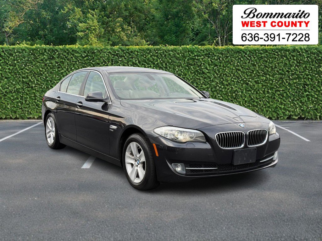 Used 2012 BMW 528i xDrive Sedan AWD/4WD image 1
