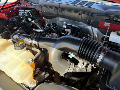 Used 2022 Ford F150 XLT w/ XTR Package image 33