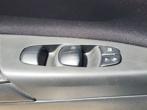 Used 2019 Nissan Sentra S FWD image 28