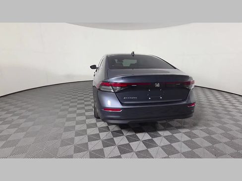 Used 2024 Honda Accord EX image 43