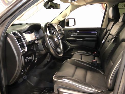 Used 2019 RAM 1500 Laramie image 33