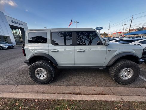 Used 2022 Ford Bronco Wildtrak AWD/4WD image 4
