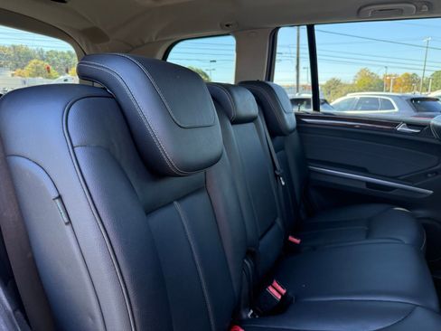 Used 2012 Mercedes-Benz GL 450 4MATIC image 29
