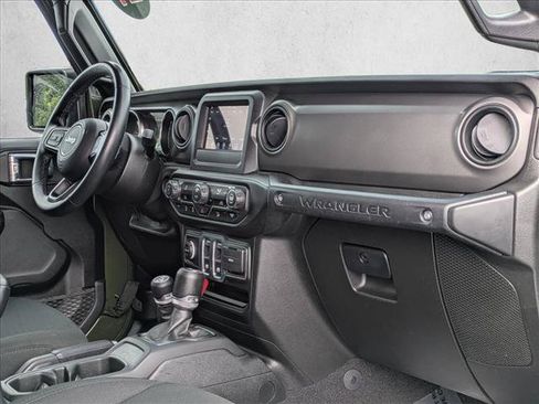 Used 2021 Jeep Wrangler Sport AWD/4WD image 23