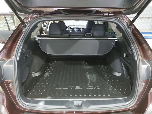 Certified 2025 Subaru Outback Touring w/ Popular Package #2 image 13