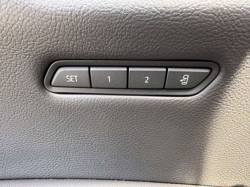 Used 2024 Cadillac XT5 Premium Luxury AWD/4WD image 10