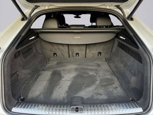 Used 2019 Audi Q8 Premium Plus w/ Premium Plus image 53