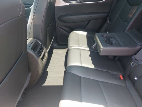 Used 2023 Cadillac XT5 Premium Luxury FWD image 16