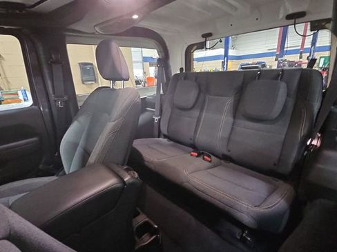 Used 2025 Jeep Wrangler Sport image 24