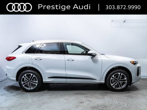 New 2025 Audi Q5 2.0T Premium image 8